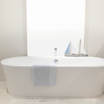 No body is perfect - Wandtattoo